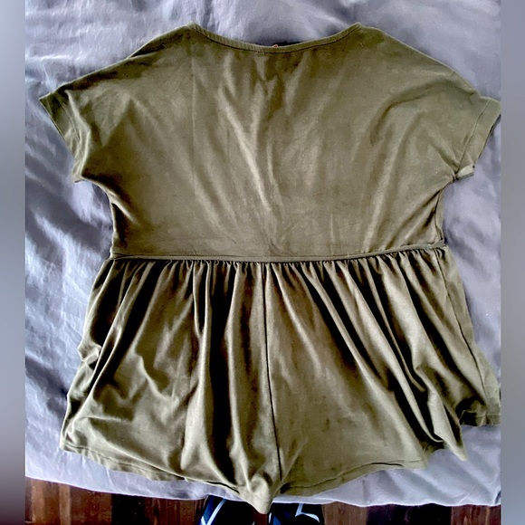 SFERA olive green peplum top in suede material. - Picture 2 of 3